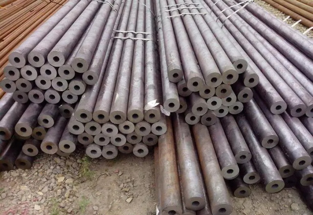 万宁无缝钢管规格表