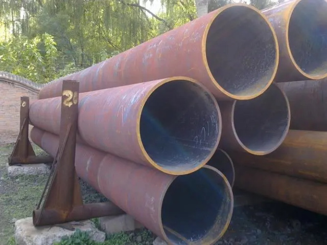 万宁大口径厚壁无缝钢管