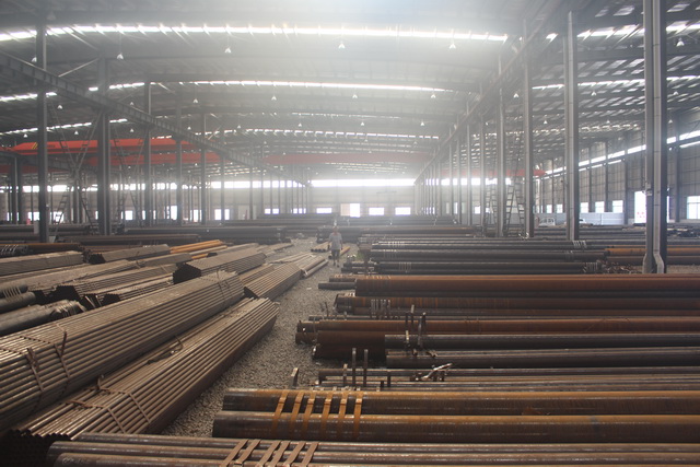 万宁35号厚壁无缝钢管