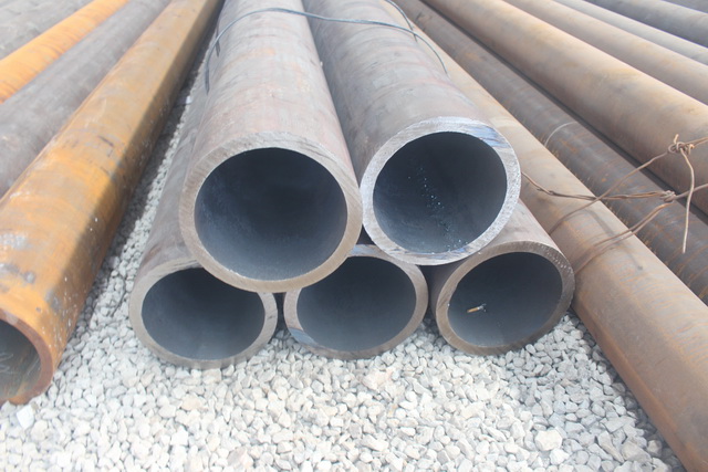 万宁大口径壁厚无缝钢管