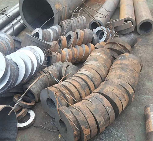 万宁厚壁合金无缝管切割