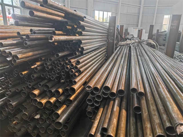 万宁35#精密无缝钢管