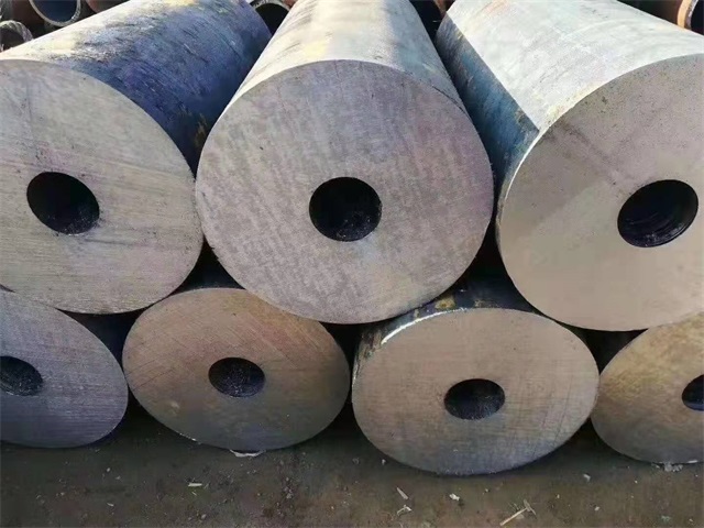 万宁35crmo厚壁无缝钢管