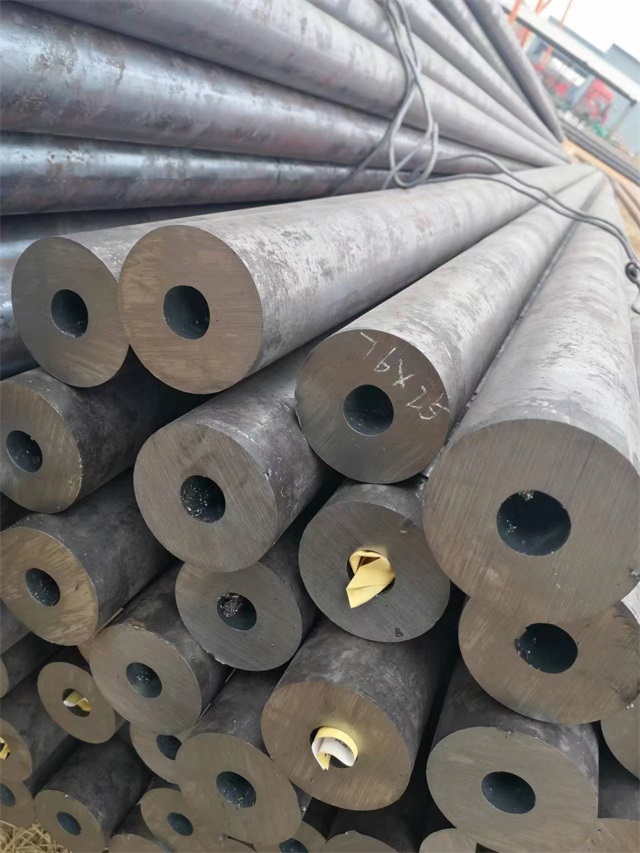 万宁15crmo无缝钢管