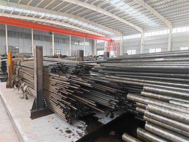 万宁12crmov精密无缝钢管