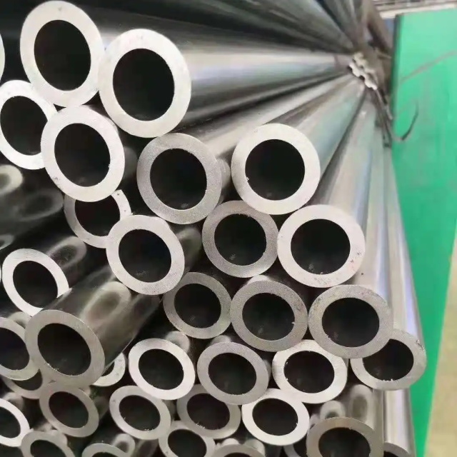 万宁20crmnti精密无缝钢管